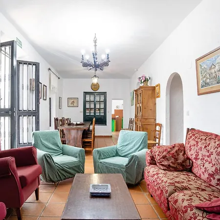 Fuente Dulce Nyaraló *